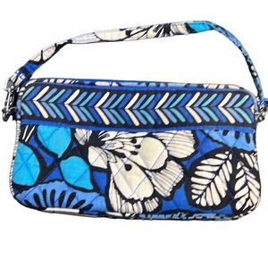 Vera Bradley Women’s Blue Bayou blue and White Floral Print Pouch Bag